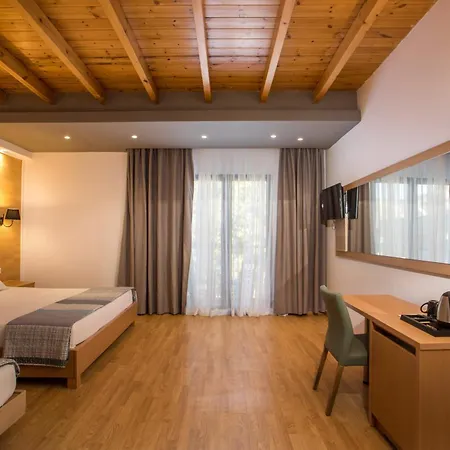 Ampelia Sea Side 4*